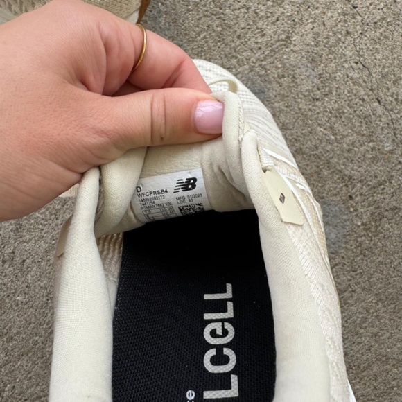 New Balance Women's FuelCell Propel v4 Running Shoes in Bone/Sea salt - Picture 3 of 4